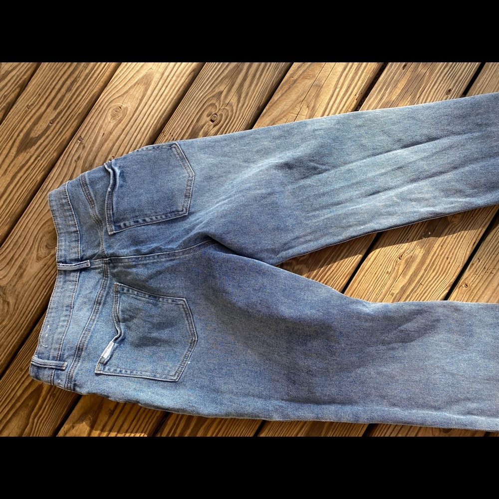Boyfriend Style Jeans - Picture 3 of 4